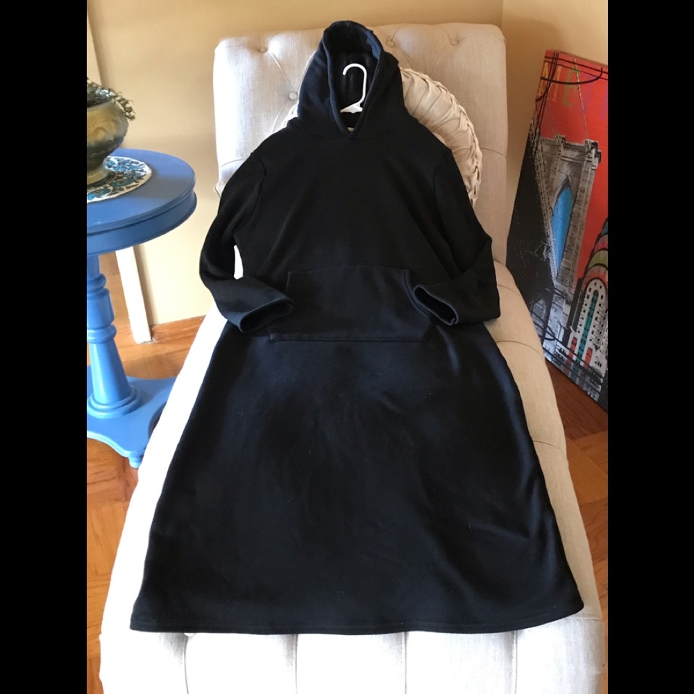 sweatshirt maxi dress